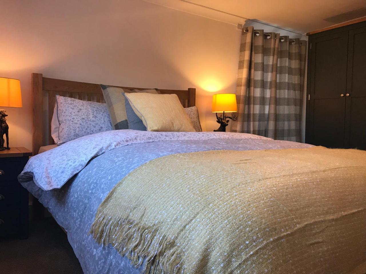 Ye Olde Saddlery B&B Neatishead Extérieur photo